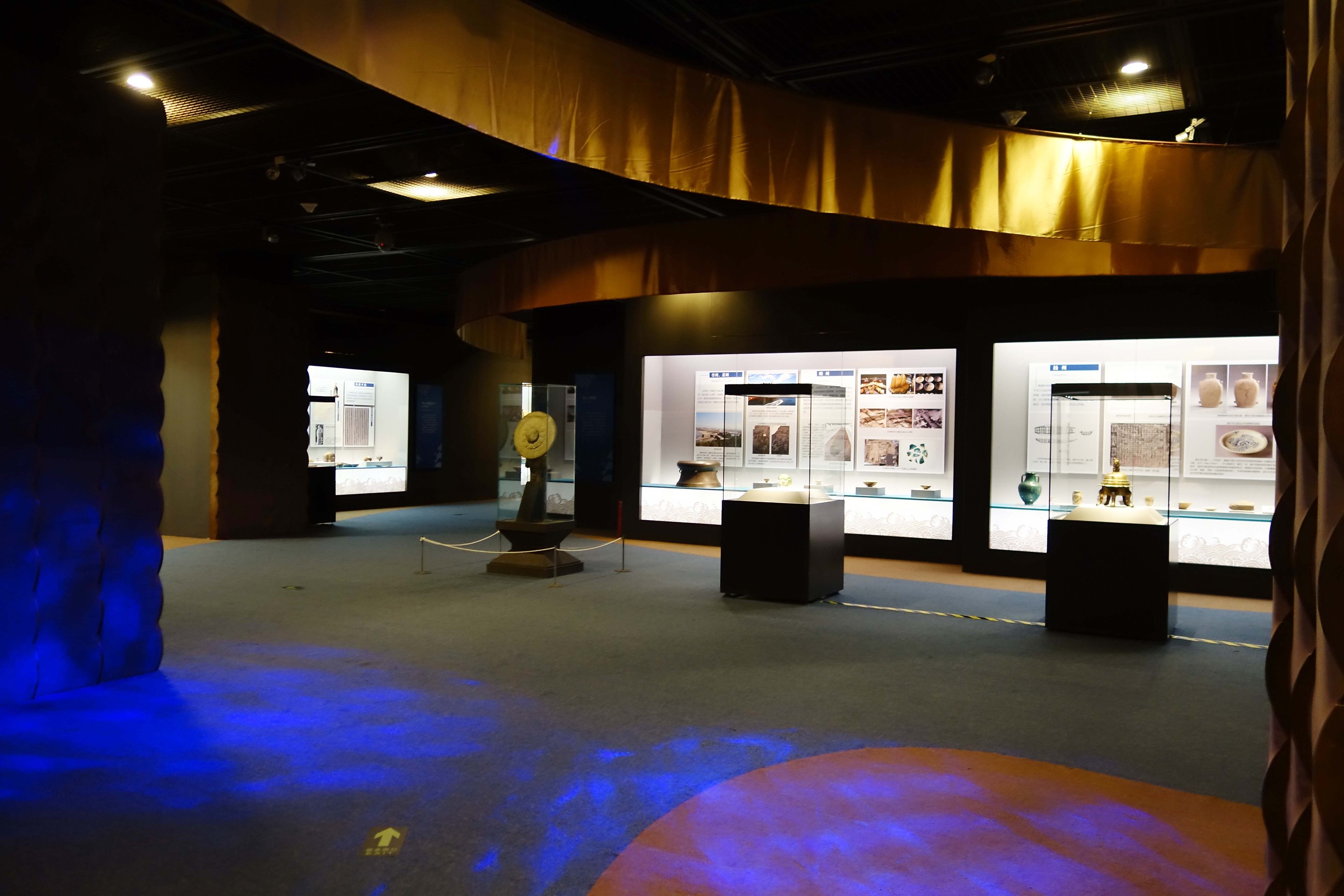 海上丝绸之路 首都博物馆展览中的平面、空间与导视设计探析